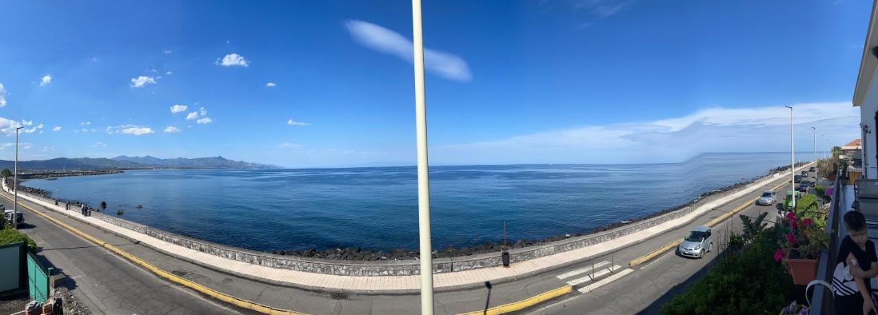 مبيت وإفطار ريبوسْتو Sunshine المظهر الخارجي الصورة